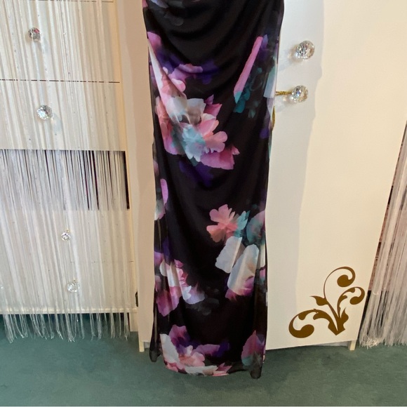 LeChateau One Shoulder Floral Maxi Dress Size XS - Picture 10 of 16